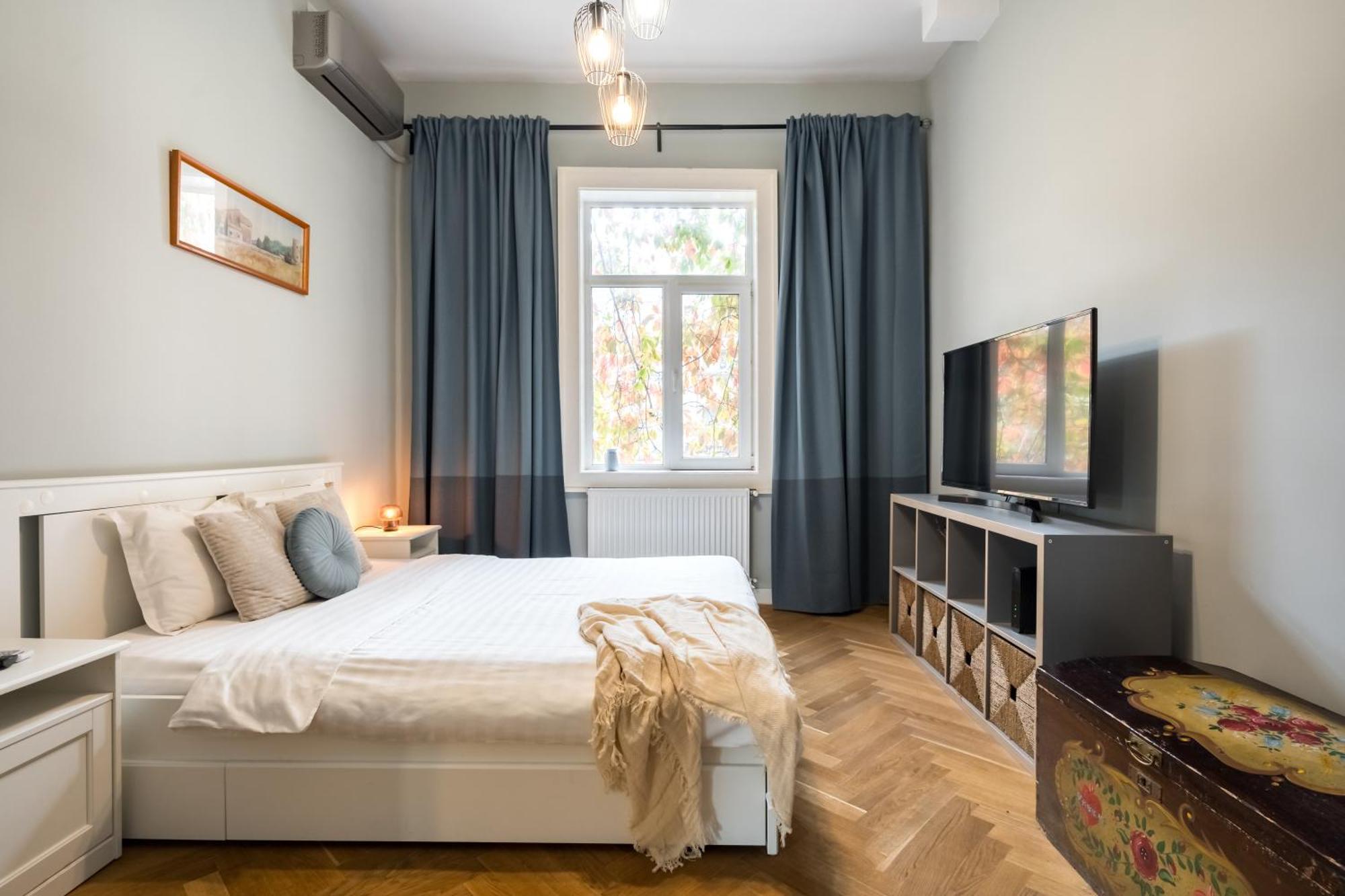 Chic Studio Near Bucharest'S Top Landmarks Exterior photo